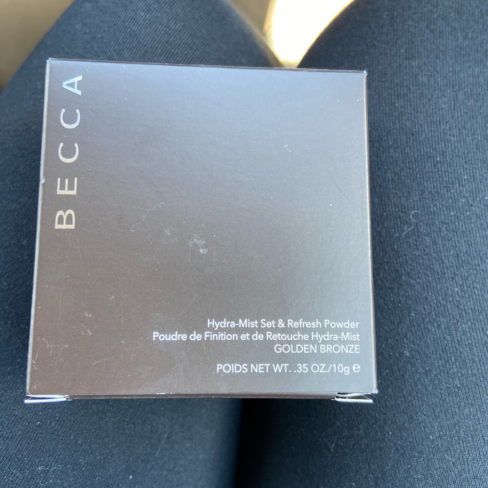 BECCA HYDRA MIST SET AND REFRESH POWDER GOLDEN